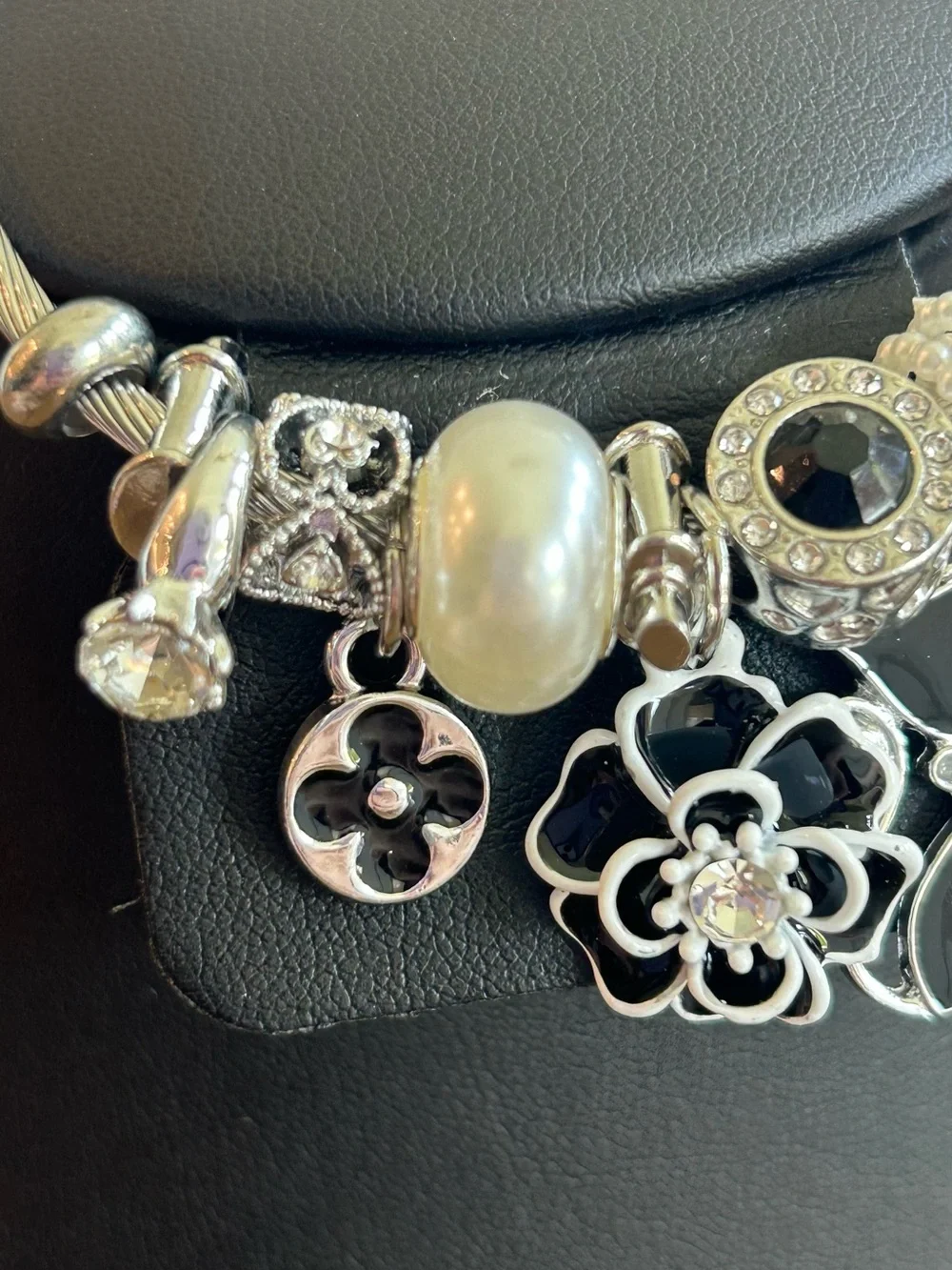 Brand New Silver-Tone Black & White Floral Charm Bracelet